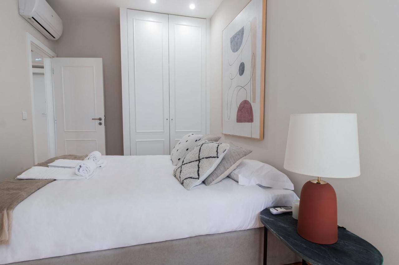 Almada 1.3 By Lovelystay Porto Exterior photo